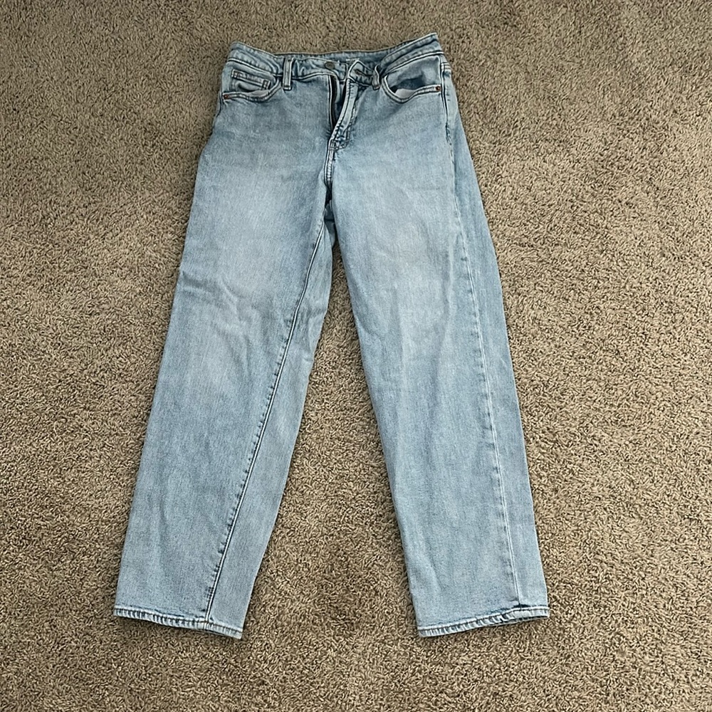 Old navy light washed high rise og loose jeans